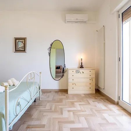 דירה Dimora Waterfront *